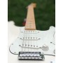 Fender Standard Stratocaster Arctic White Maple Elektro Gitar