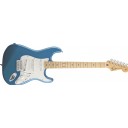 Fender Standard Stratocaster Lake Placid Blue - Maple